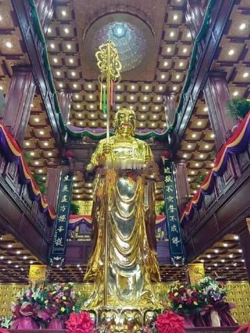 福报是前世善因的果报，福报也是今生善念的回应，它总是静静地等待你，在某个合适的时