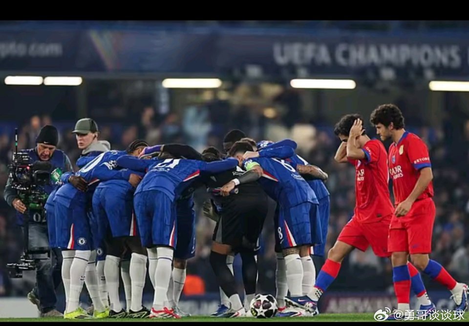 切尔西3月19日讯 据《每日邮报》报道，罗森尼尔透露，切尔西已锁定并处理了在欧冠