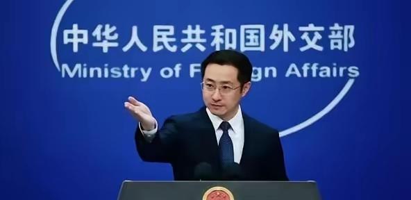 中国已经划定了对日本核反击的两条红线：其一，日本胆敢研发或拥有核武器；其二，日本