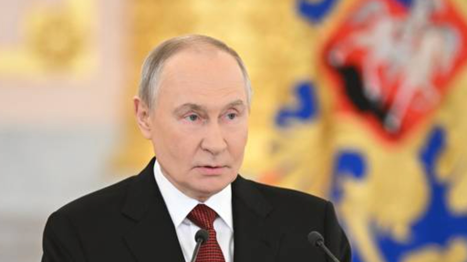 #普京称俄乌冲突因乌违反原则#【普京：国际局势日益恶化，俄乌冲突是因乌违反“安全