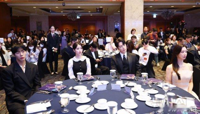豪门兄弟姐妹这家产也是争上了 ​​​