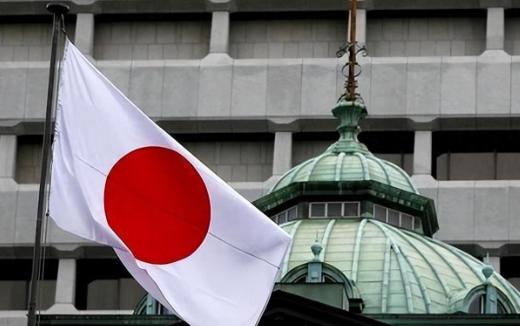 日本求援中俄，中方直接把话挑明，多重压力之下，日本终于放低姿态向中俄求助，还想借