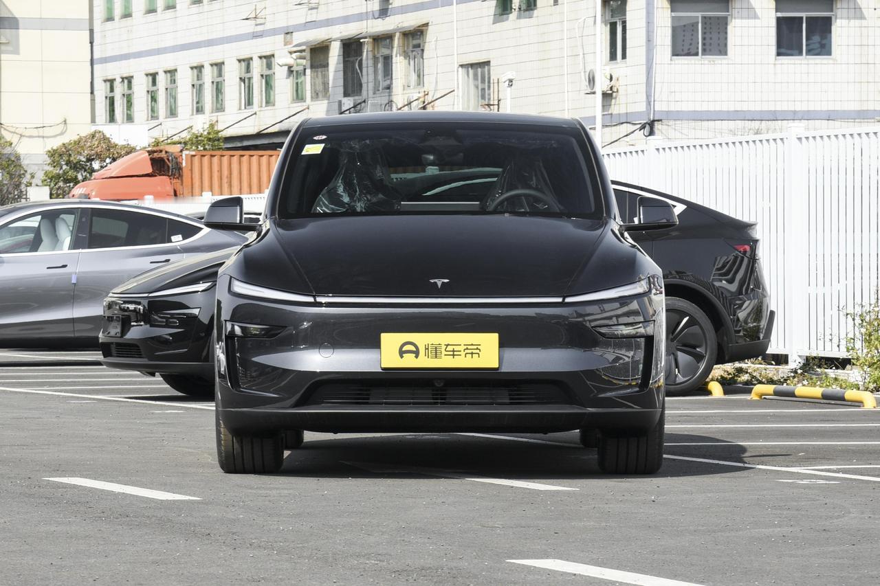 选车膜学会把主动权掌握自己手上
一、开场白就要显得自己不小白
不要说： “我想贴