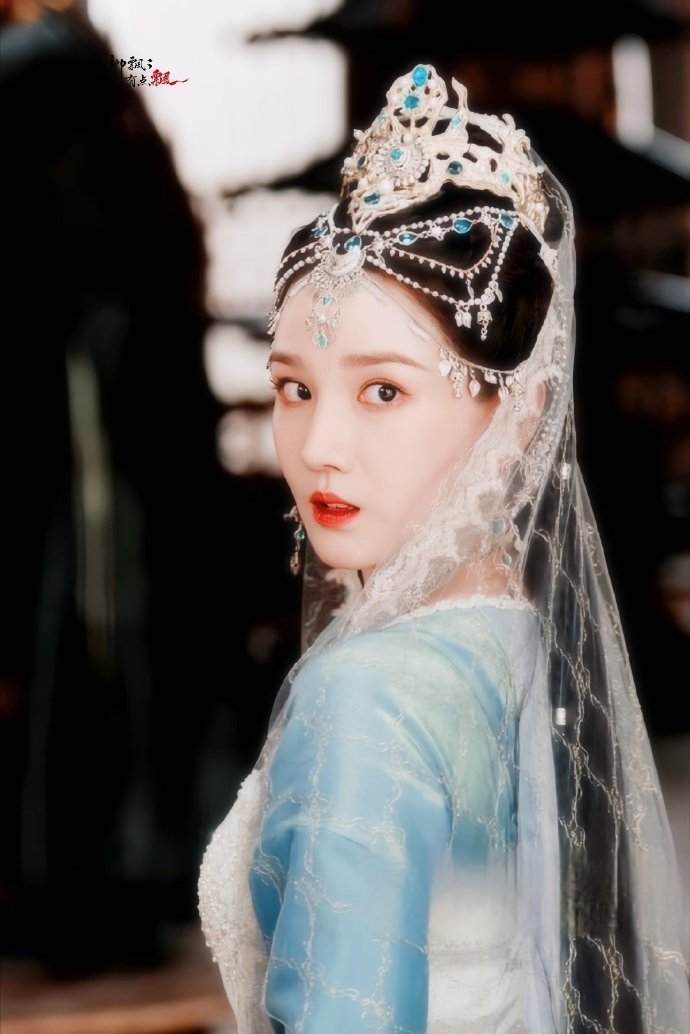 #陈小纭异域公主妆造#陈小纭的异域公主妆造真的是一整个把我的心给拿捏住了！让人沉