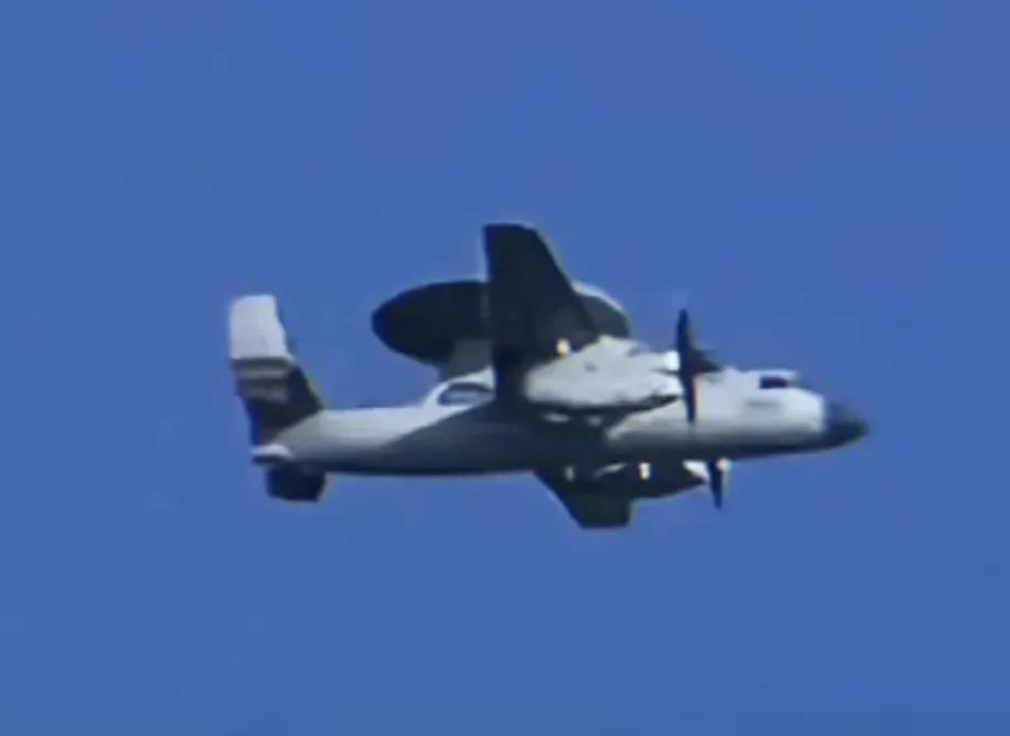 空警600海军涂装出镜了？