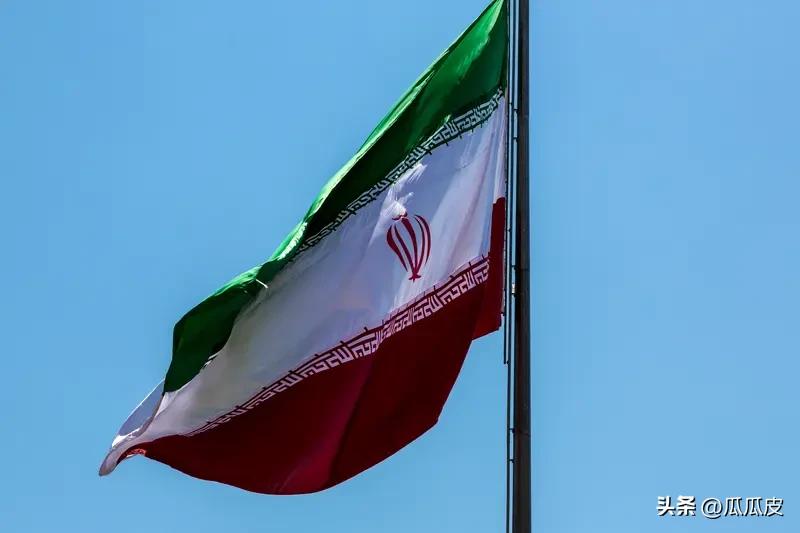 伊朗军事力量对抗美以，是一场复杂的博弈。常规战争中，伊朗明显处于下风。美以有隐身