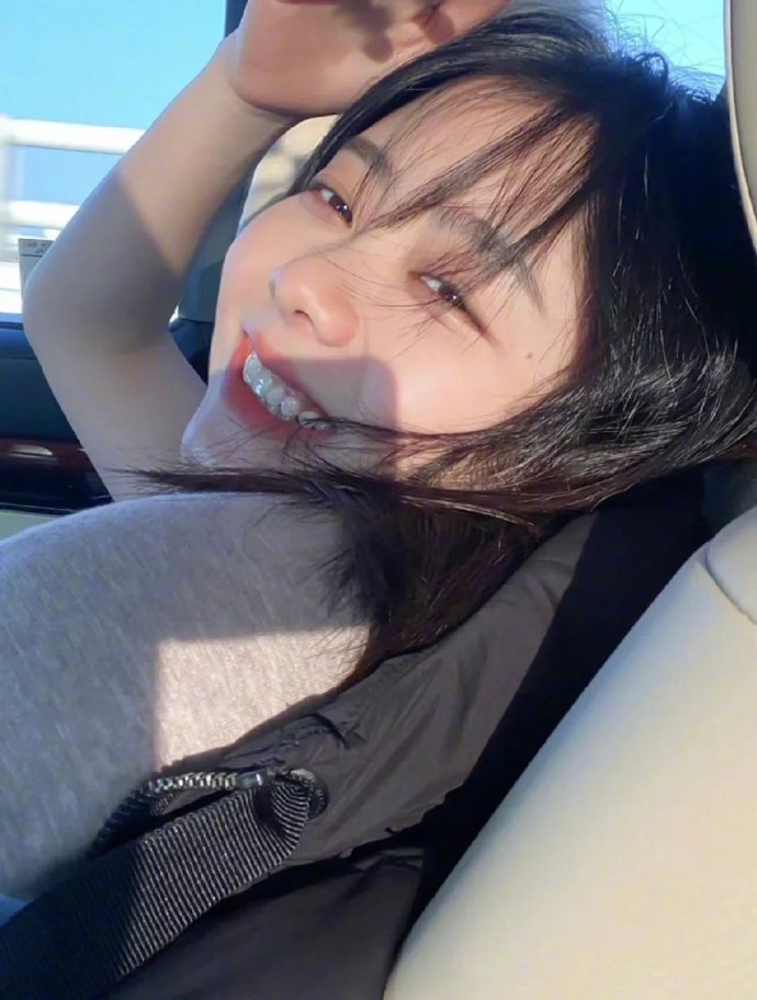 谭松韵 