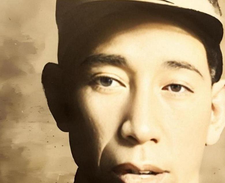 1949年，四野猛将杨国夫看着昔日战友们一个个升官南下，自己却被一纸调令派去地方