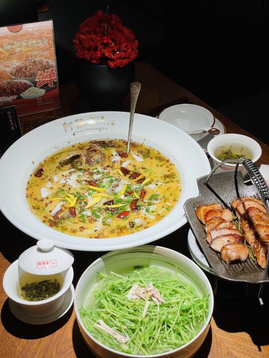 吃酸菜鱼我就来这一家😋