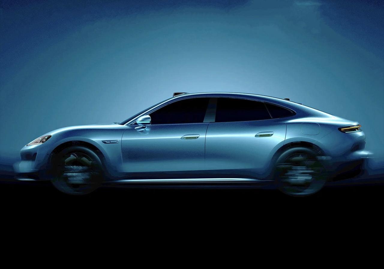 尚界Z7、小米SU7和保时捷Taycan比侧颜，还挺有看头。
小米SU7延续“保