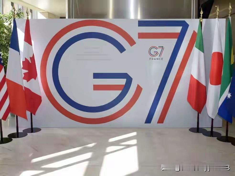 G7玩脱了！撤无人机禁令当幌子，稀土脱钩纯属自讨苦吃
 
2026开年最讽刺的戏