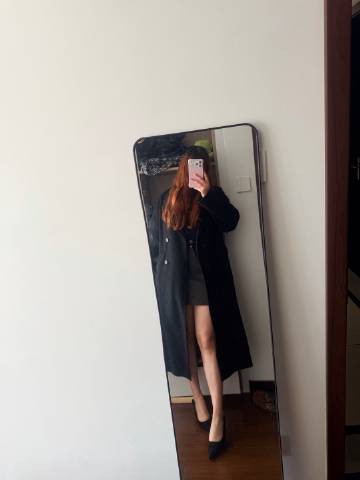 一穿上高跟鞋屌丝也变正经起来了<span class=