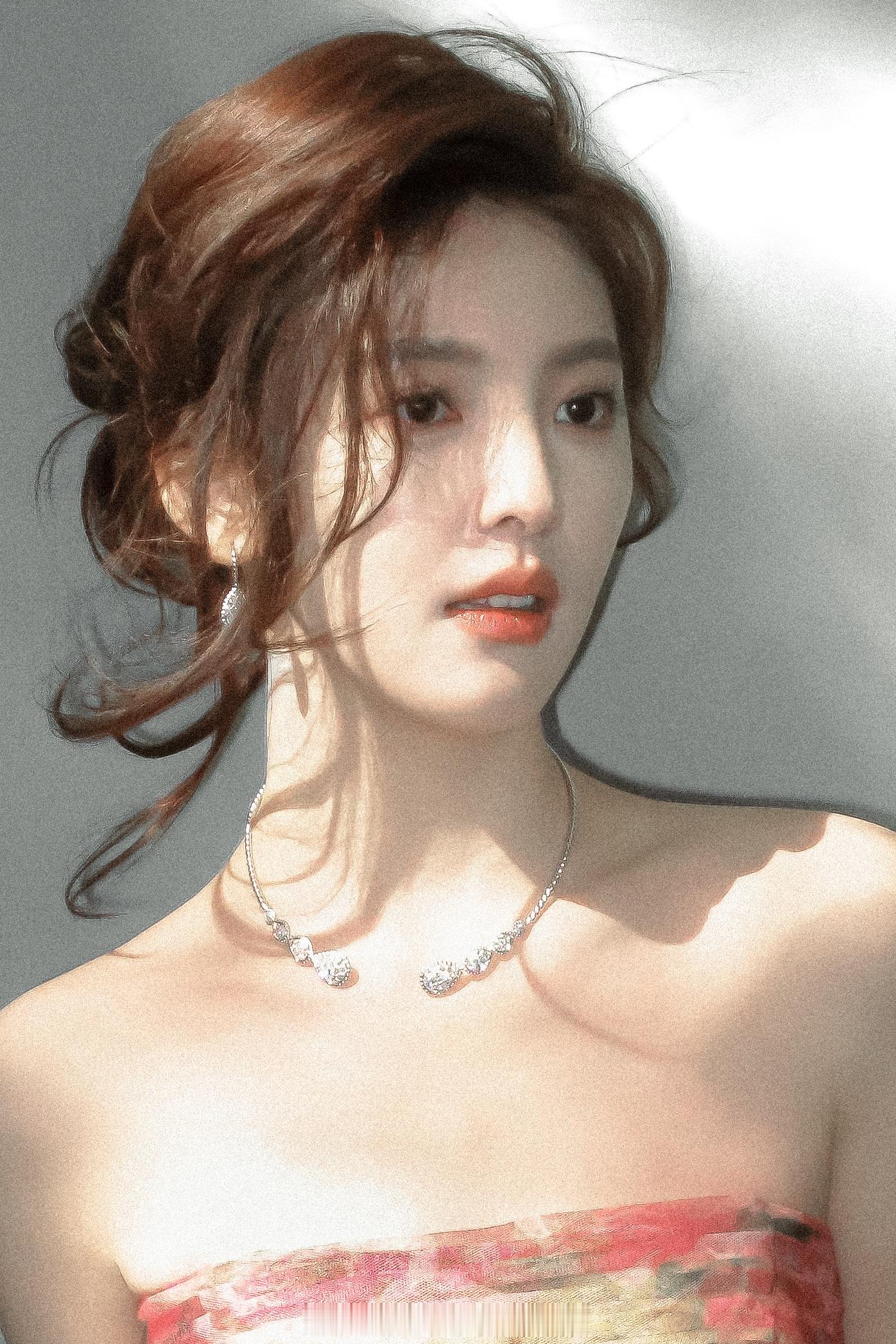 章若楠、王安宇（排名不分先后）《想把你和时间藏起来》开通官微，期待官宣开机！！网