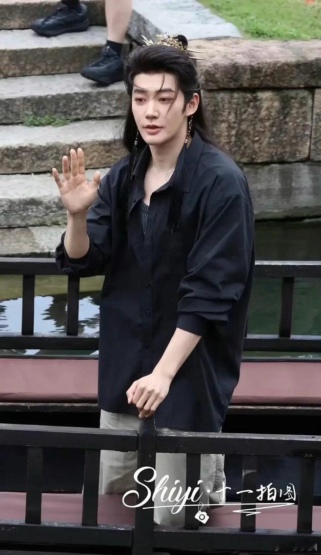 百妖谱官宣开机后，来看看邓为出妆路透，妆造如何～