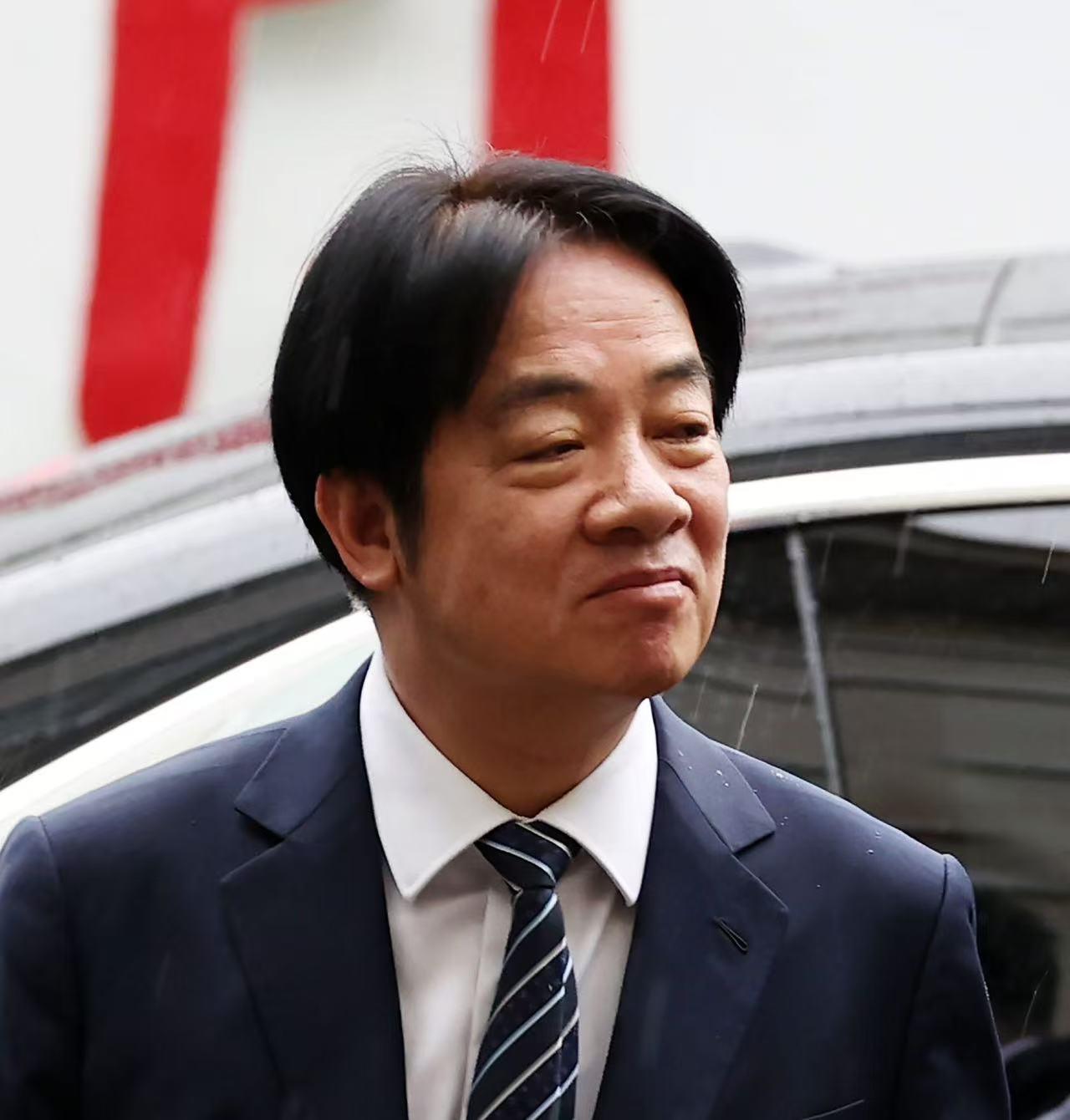 最新民调：赖清德不满意度：52.2%   满意度：48.6%

根据《美丽岛电子