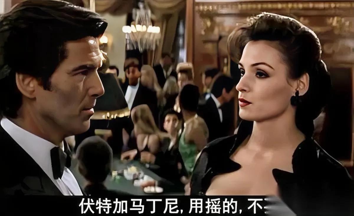 十年前晒红酒多风光？现在

酒庄120万都没人接手！曾几何时，朋友圈满是拉菲、酒