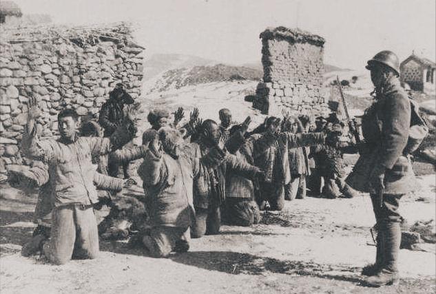 1938年百家村惨案 日军逼迫呆傻男当众施暴 128条人命刻下民族之殇
1938