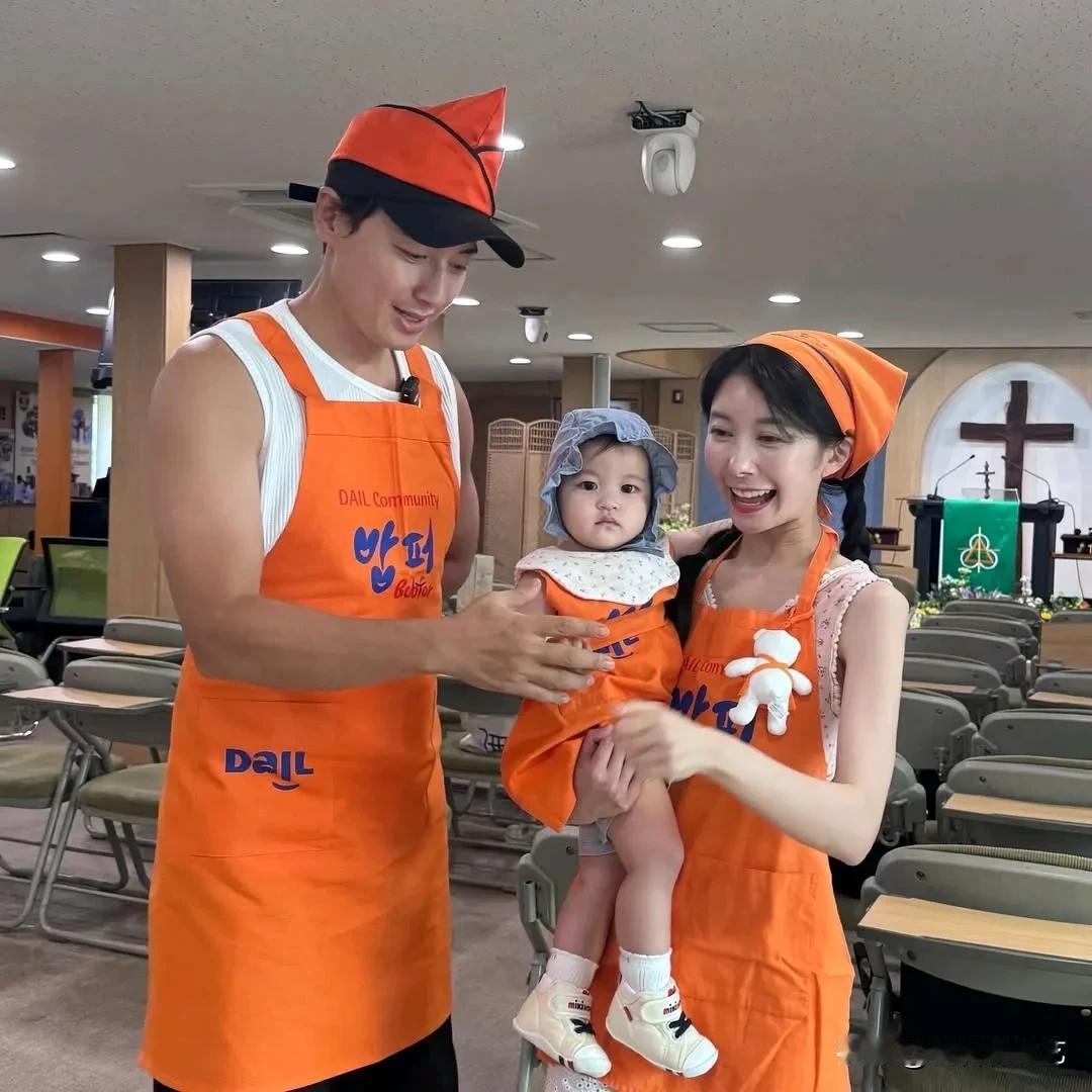 30日，李智勋的妻子三浦绫乃在个人Instagram上写道“全家一起去做志愿者，