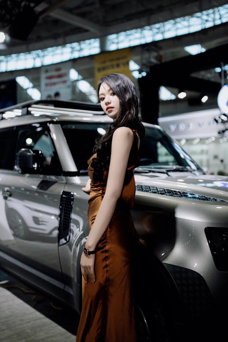 来选女朋友，喜欢哪一个