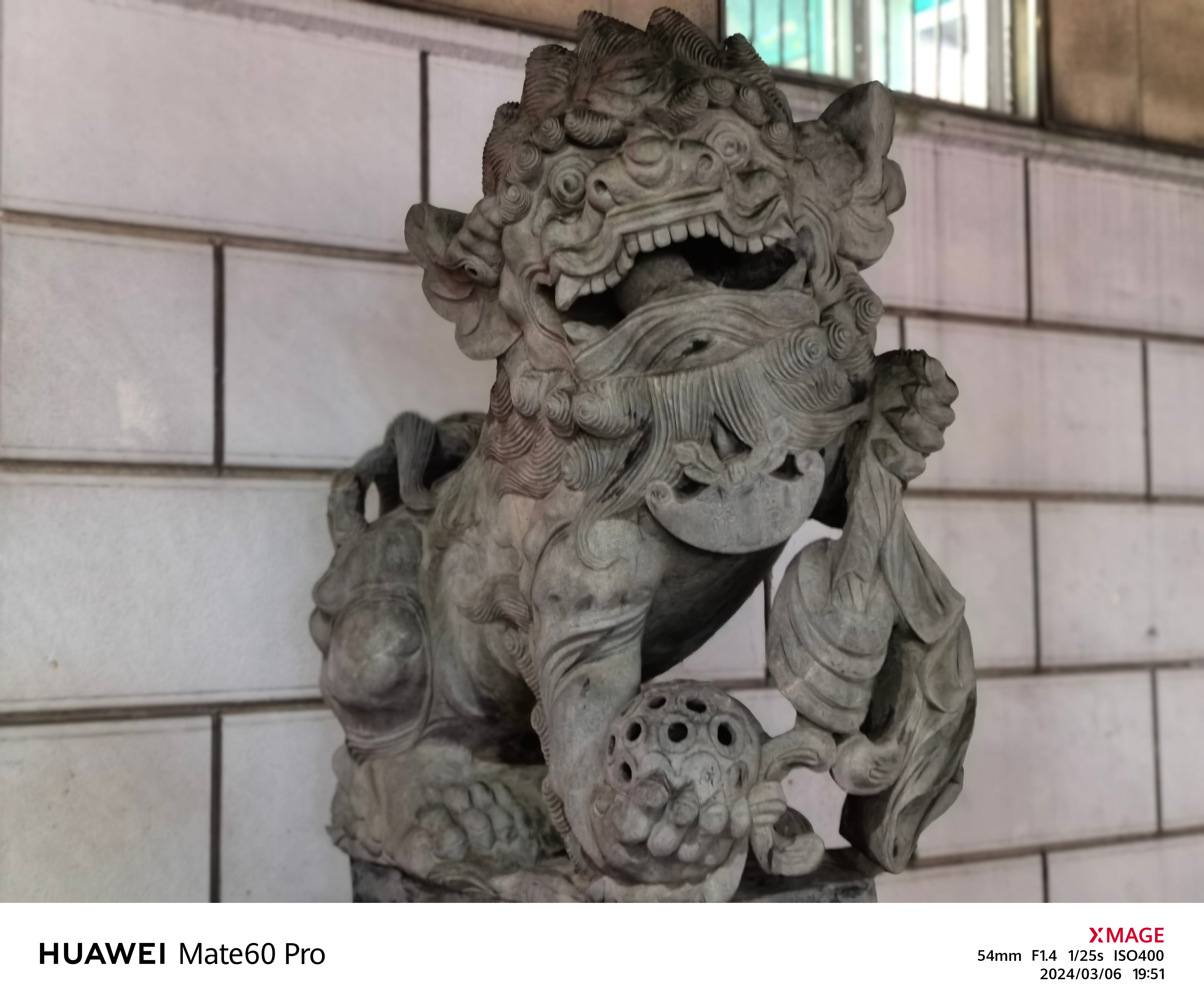 自从华子出了大光圈模式后，我拍日常好像就没用过其它模式了[喵喵] ​​​