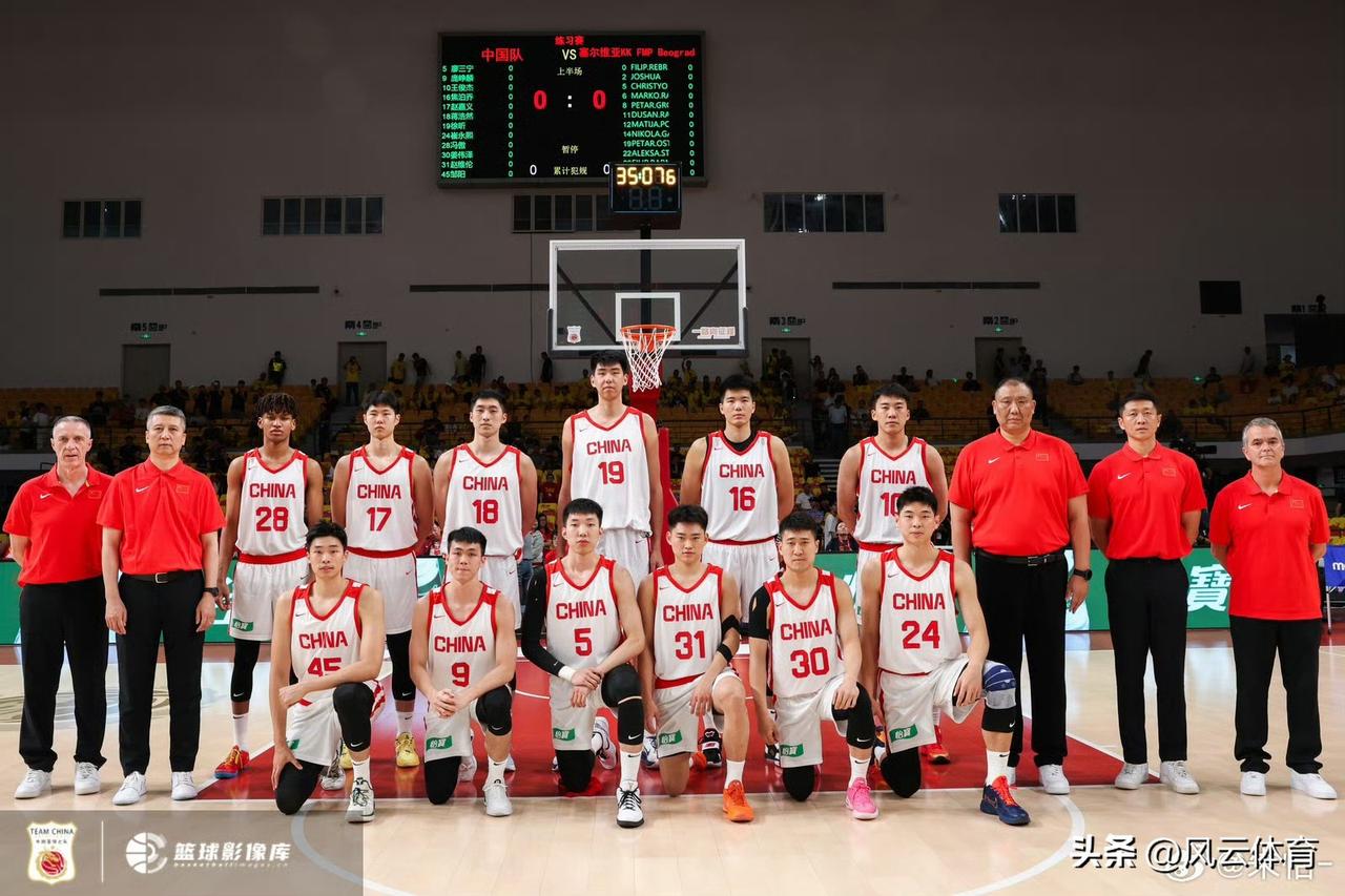 胡明轩等五人离队！中国男篮阵容再调整！

据中国篮球之队官方宣布，经队委会研究决