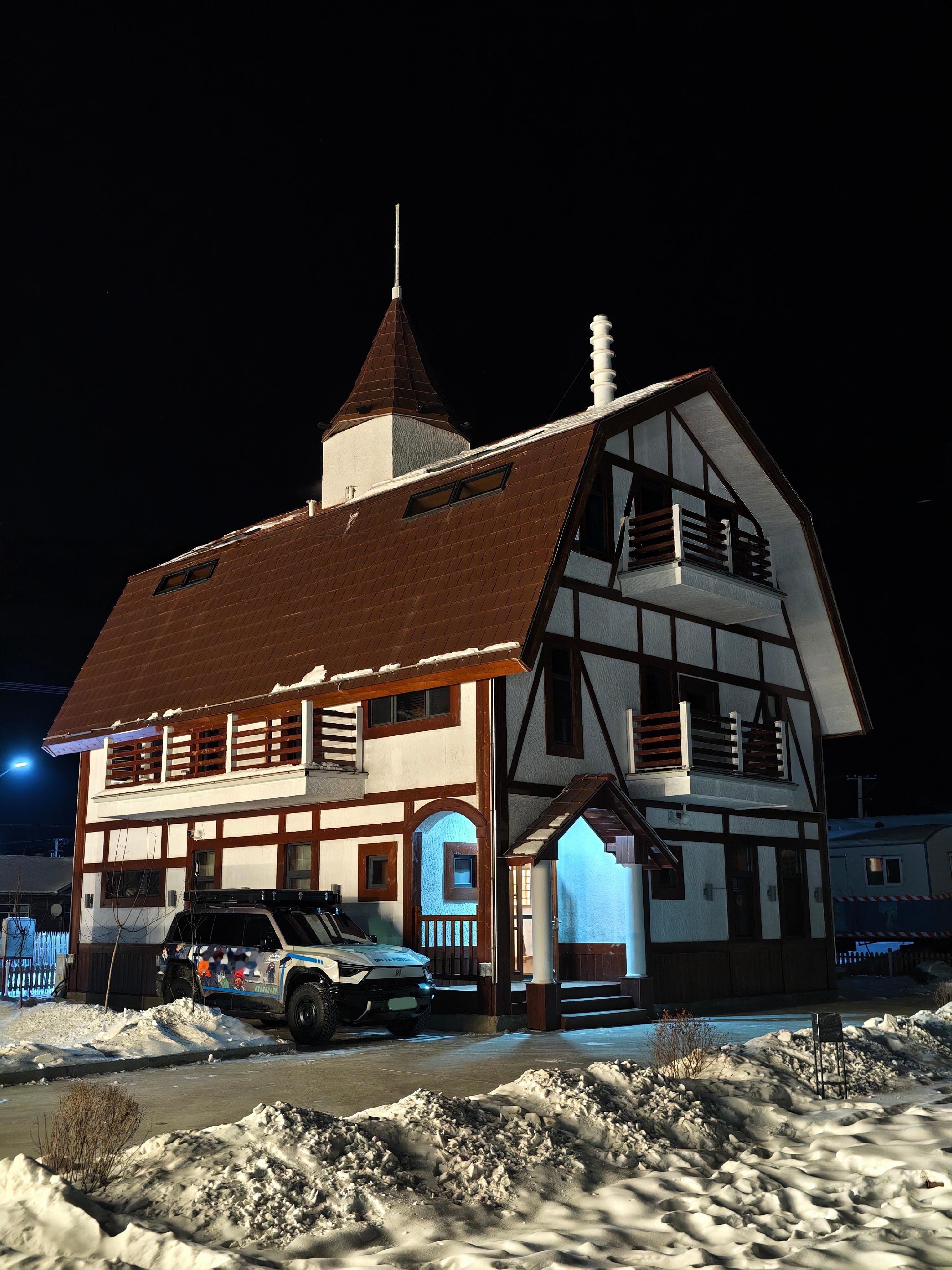 淡季来内蒙边境的爽感就在于这一整栋楼都是我的了佑酱的流浪奇遇记摄影 额尔古纳·恩