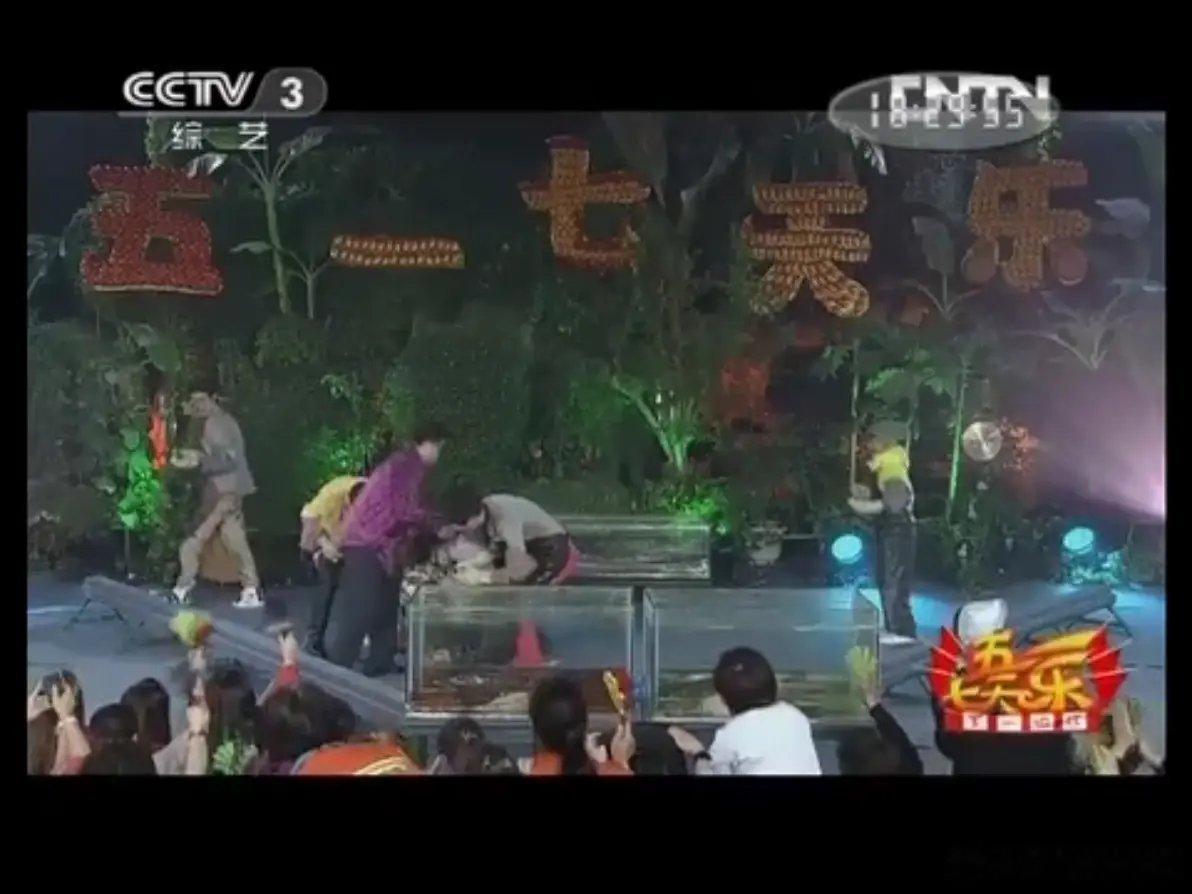 五一原来是放假七天的本来就是啊，以前央视有个综艺叫《五一七天乐》，现在这咋倒退了