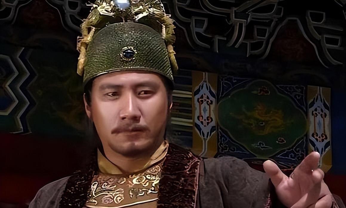 朱元璋深夜批阅奏折时，宫女送来一碗热粥，他为何大怒下令将宫女斩首？
洪武十年二月