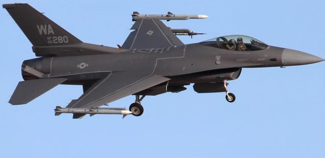 600架退役战机刷漆重新出售，每架售价3亿美元，连巴铁都排队购买！

对于各个国