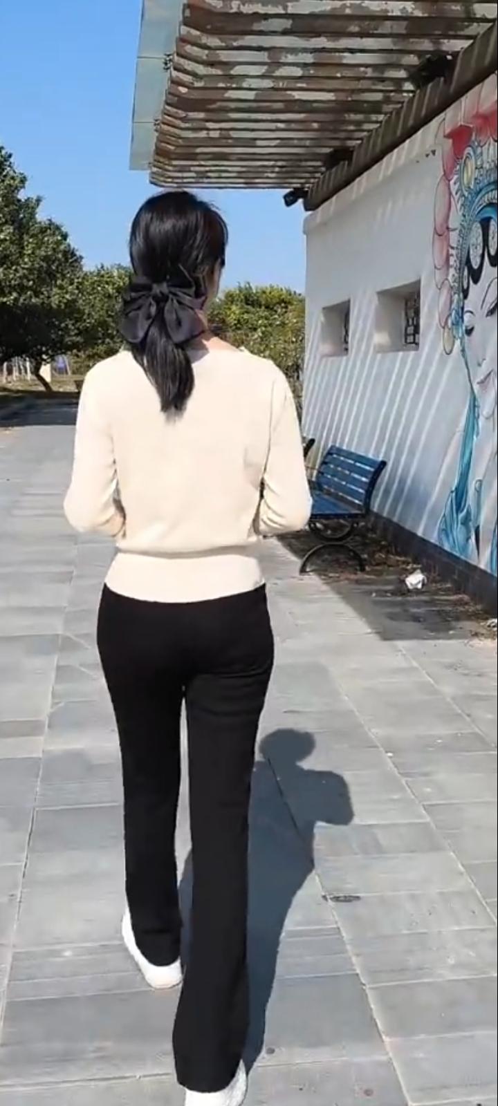 今年冬天的不同49. 思念是一种甜蜜的牵挂，爱意是一种坚定的守护，于我而言，对你