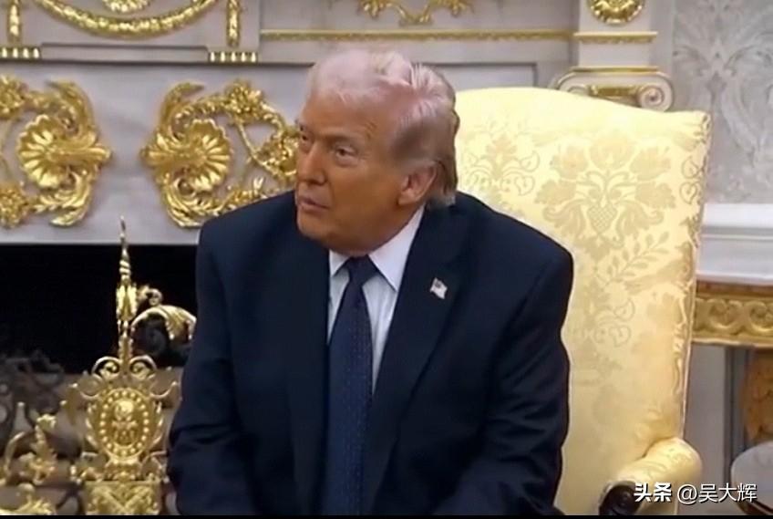 特朗普声称伊朗开始主动求和！但美国还没打够！
当地时间3月5日，美国总统特朗普声