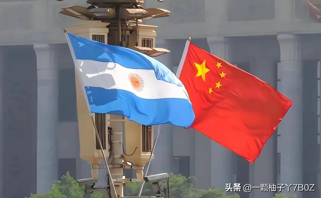 6月24日英法德三家驻台民间机构凑一块发声明，对我国海警在台海正常执法指手画脚，