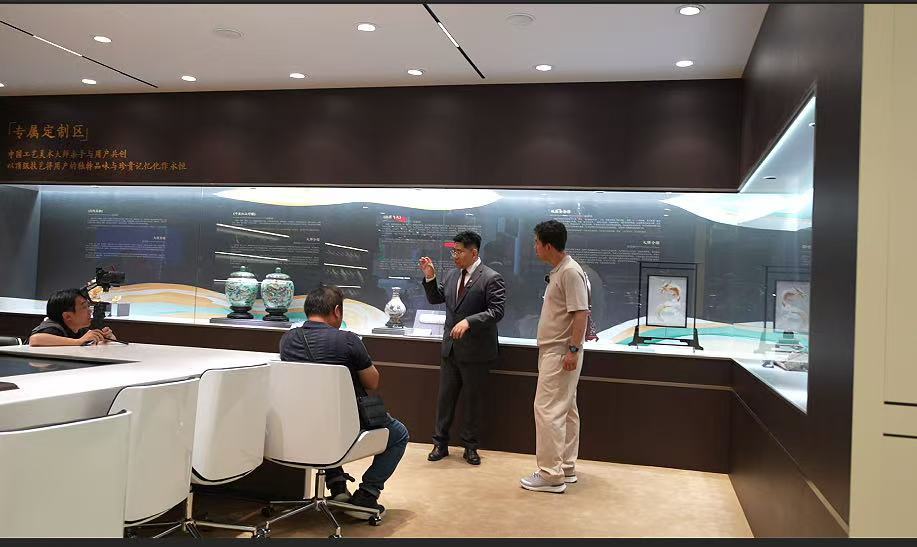 建议尽早培养自己的表达能力 职场里的几种狠人近距离感受红旗品牌的独特魅力，由衷被