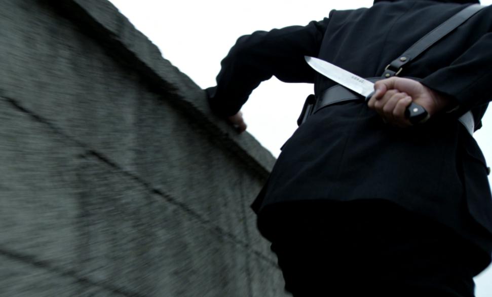 日本自卫队军官村田晃大持刀闯中国使馆，威胁“以神的名义杀死中国外交官”的事件，绝