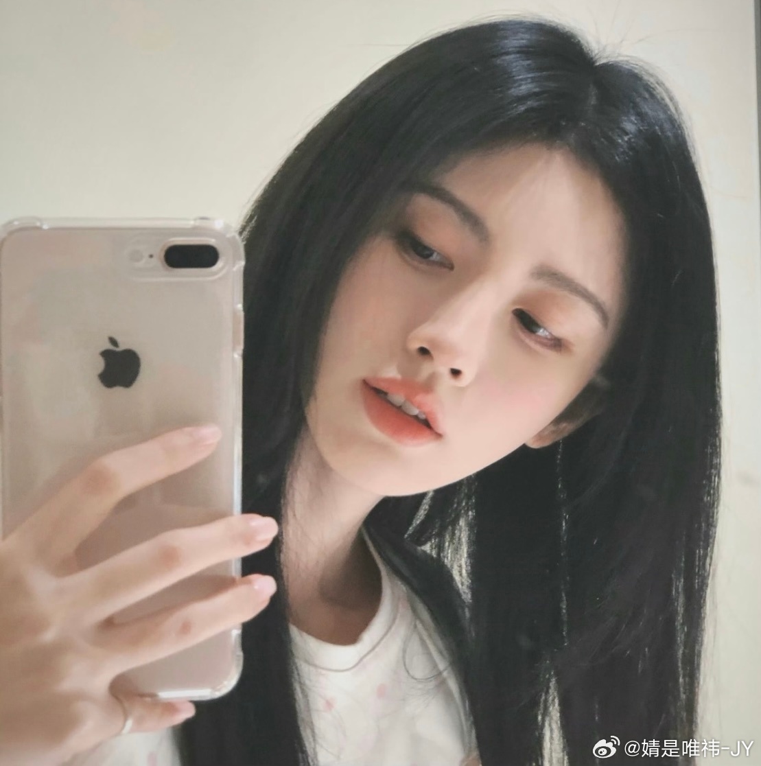 鞠婧祎  jjy鞠婧祎苏绿夏 jjy鞠婧祎万花世界 “没有预兆没有理由你占据我的