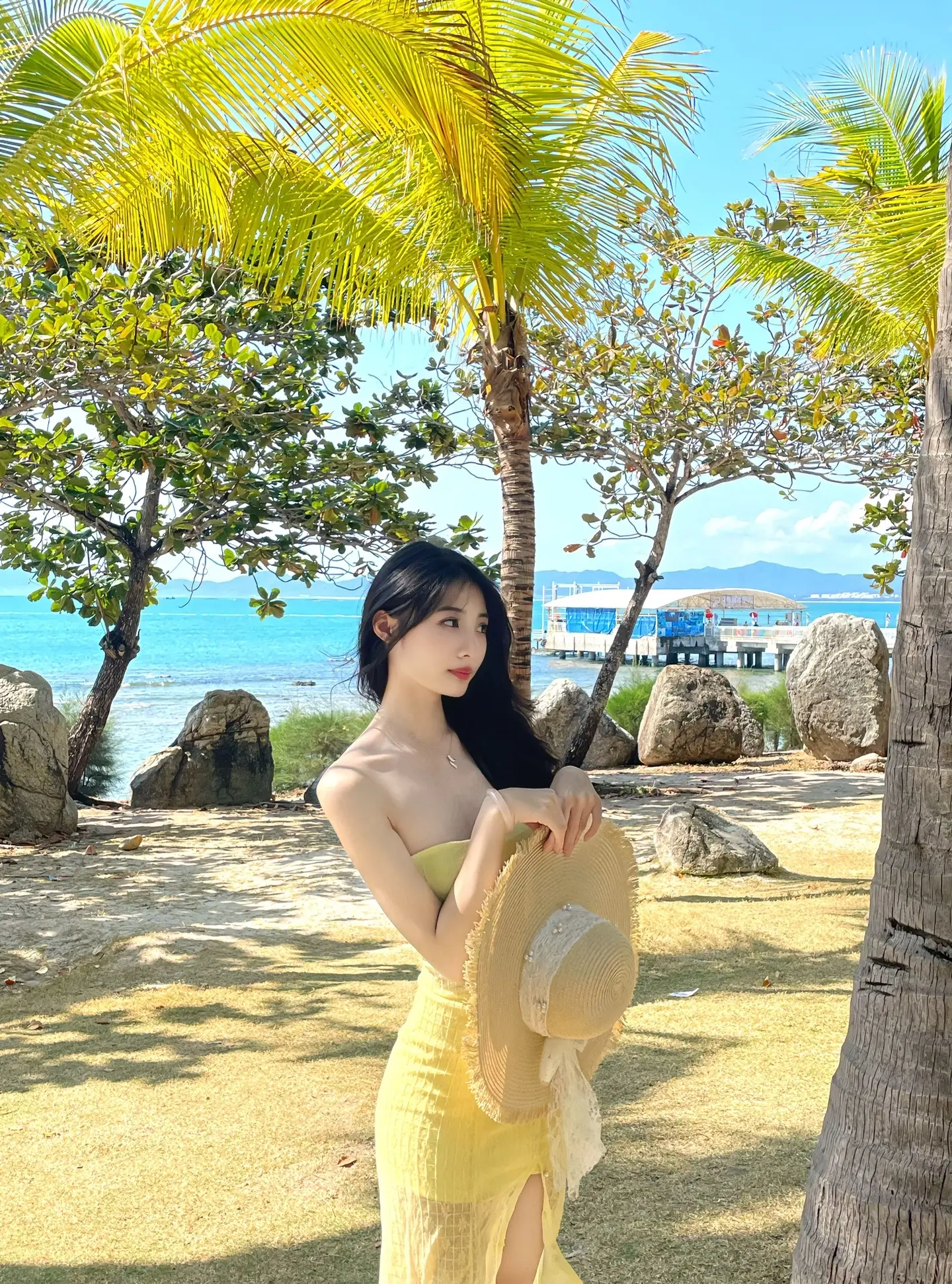 提前过夏天咯。