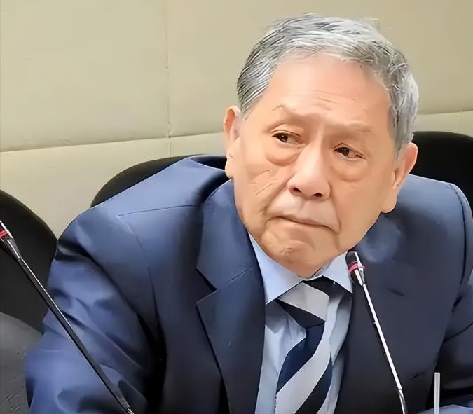 台湾退役中将帅化民的预言，直接戳破了日菲介入台海的软肋。真要是敢插手，解放军只要