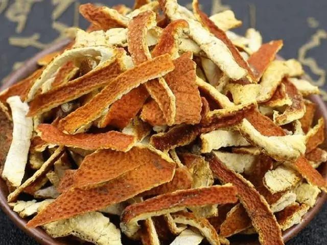 一把“橘子皮”，消除患者12年的耳鸣后，我怅然若失：现在的中医就是守着金山要饭吃