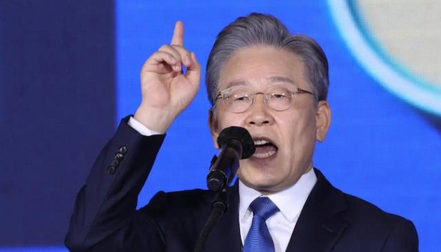 [兔子]果不其然，李在明在华盛顿一句“安全靠美国，经济不再靠中国”，把韩国出口三
