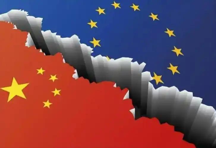 欧洲正在筹划跟我们打一场贸易战，说实话，对于欧洲的这种飞蛾扑火的执着劲，表示不太