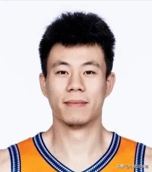 真怪了！张镇麟专克广东
 
从他刚打球开始。
一打广东就爆发。
 
以前在辽篮的