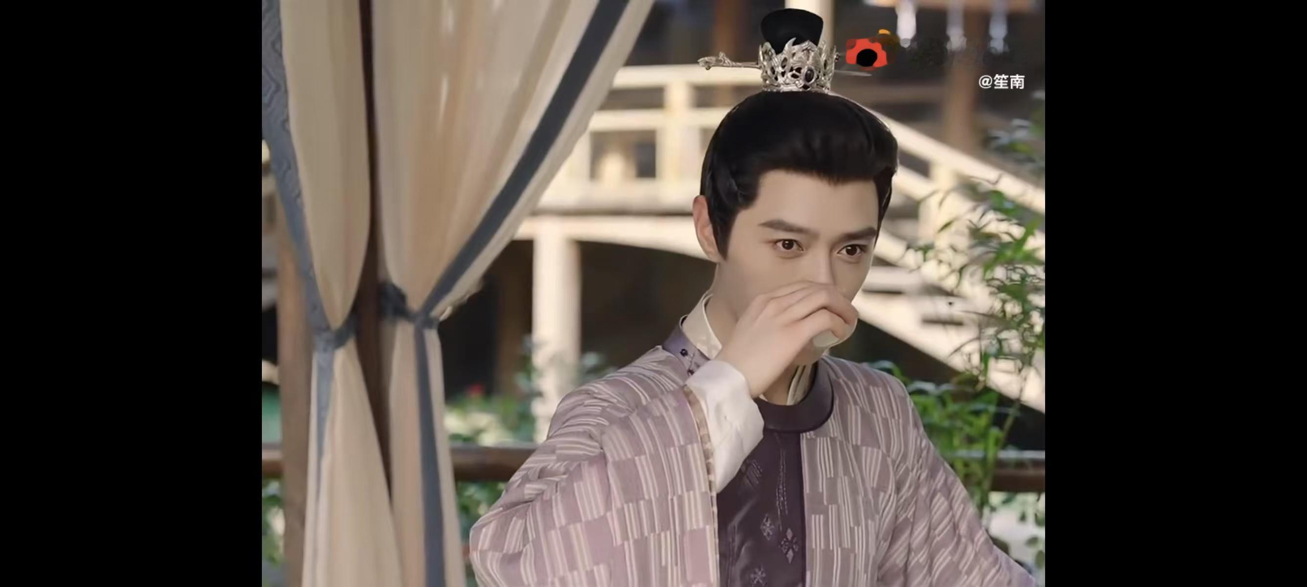 方逸伦演出来了陆昀的心动 方逸伦这演技真的相当让我称赞，演绎的陆昀，是那样的止不