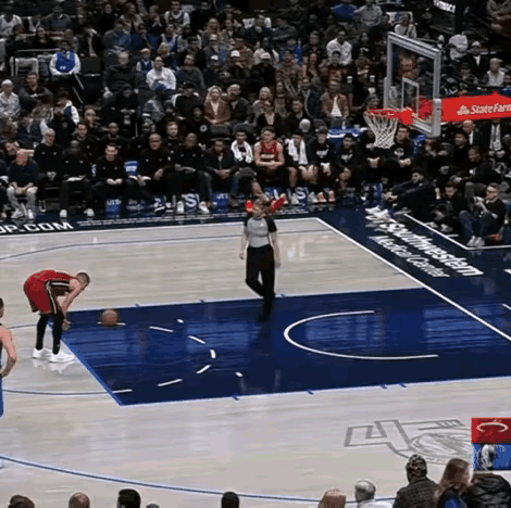 不影响比赛，但是会影响生活！希罗估计都没有想到，居然在球场上被美女裁判如此击中，