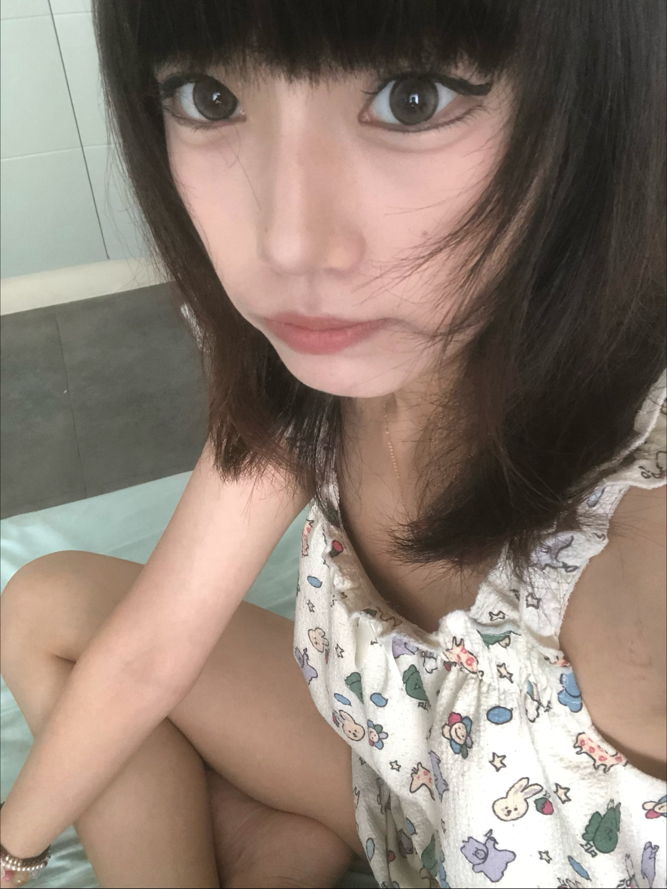 (´o̴̶̷̤ㅂo̴̶̷̤`) 