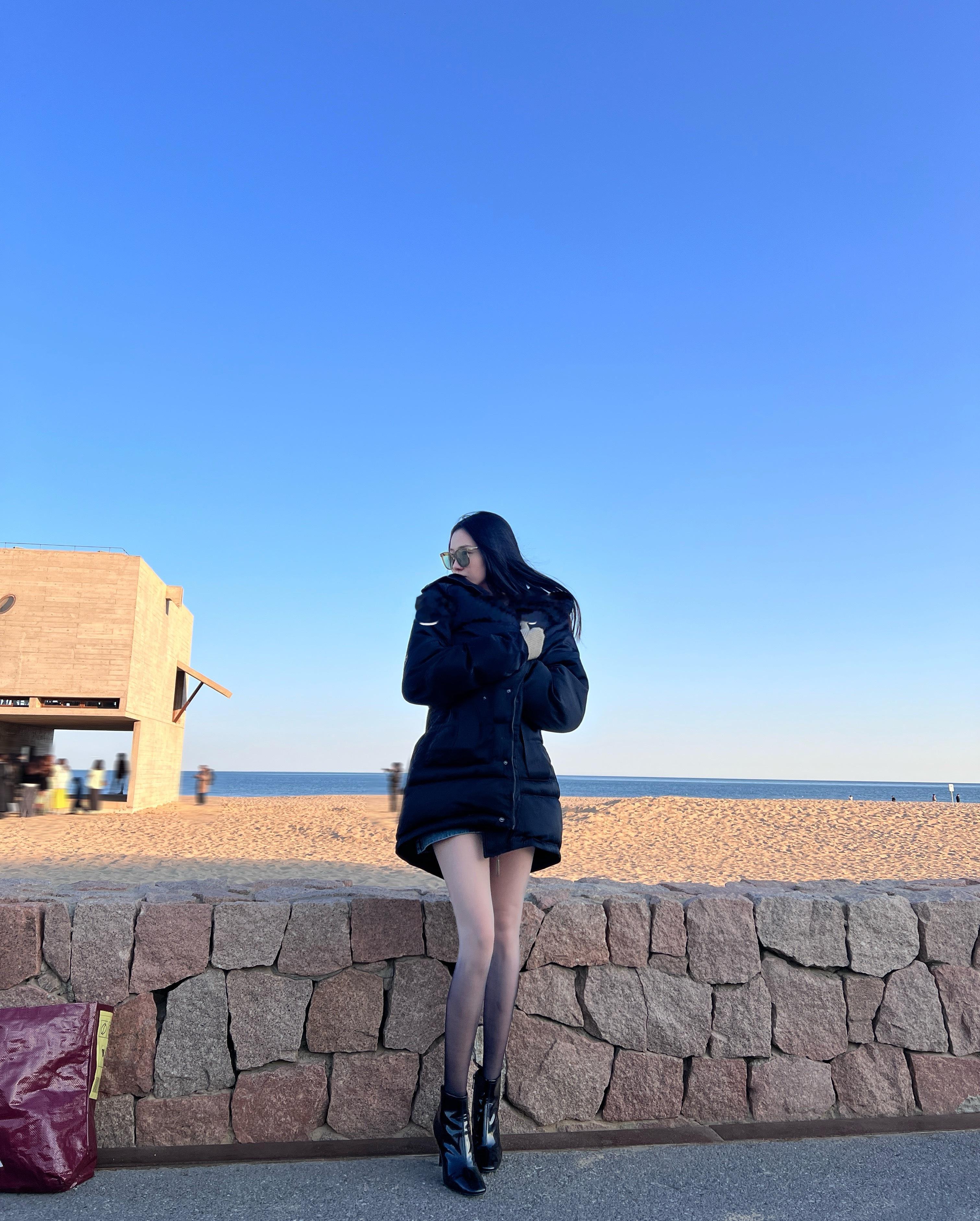 照片总是要拖一拖的~🏖️ 