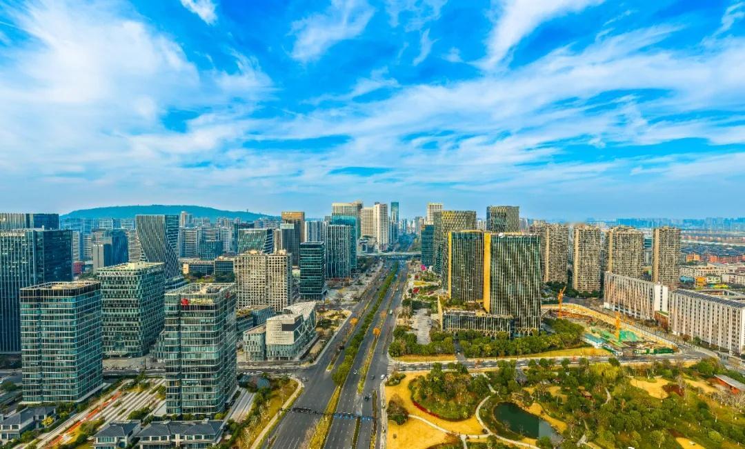 【遇见临平心向光丨临平1月高光温暖与实力并存 】遇见临平发现美好 临平区最新一份