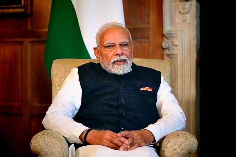 莫迪二刷以色列，这次不谈“空谈”谈“代码”

印度老仙莫迪又来以色列了，这次是他