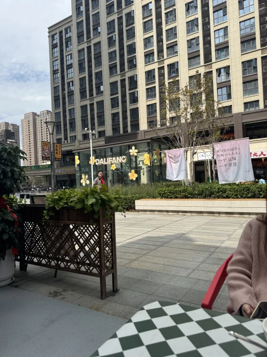 悄悄告诉你，去哪里进鲜食