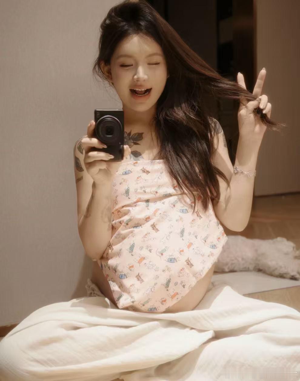 王逗逗产女网红王逗逗产女！网红王逗逗产女 ​​​