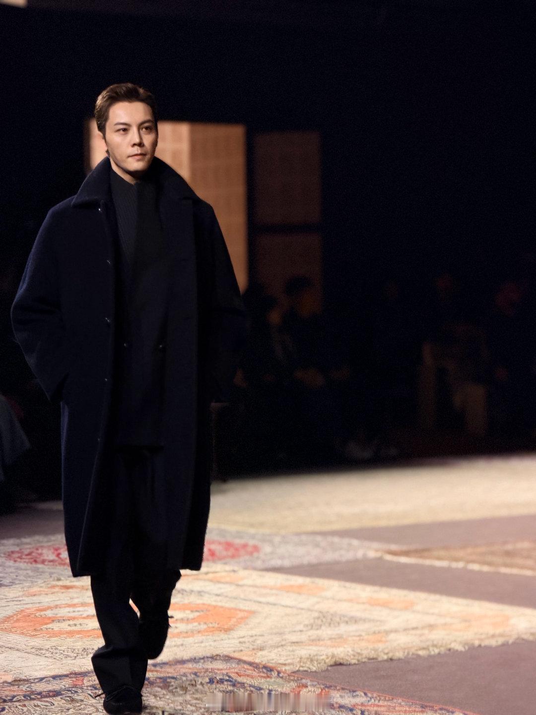 陈伟霆压轴 好牛 